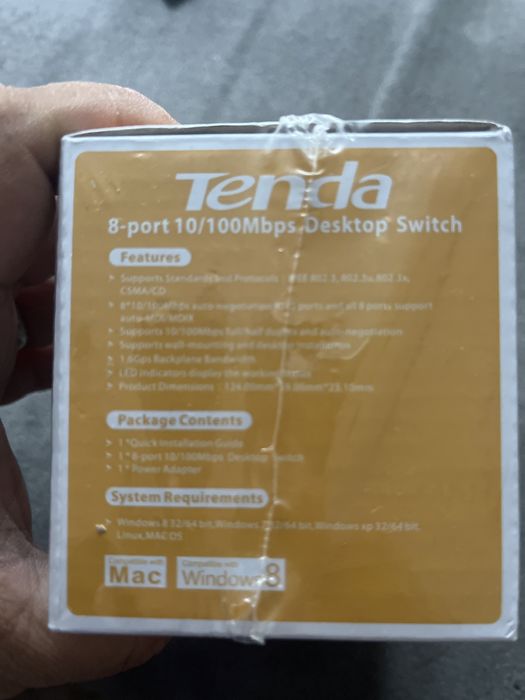 Switch tenda s108 8 porturi 10/100Mbps