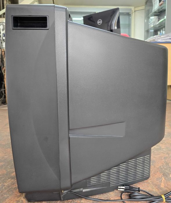 Цветен телевизор JVC AV-2551TEE