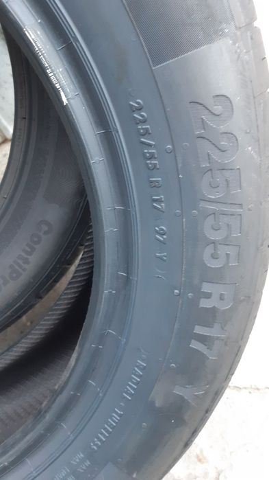 2 anvelope 225/55r17 vară marca Continental an 2022 preț 230 lei bucata