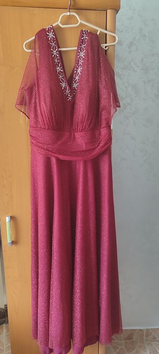 Официални рокли "Olisha"