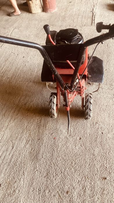 Motosapă / Motosăpătoare robustă, motor Tecumseh