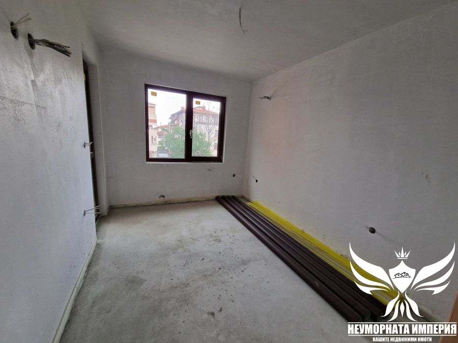 Продава се Тристаен апартамент в Асеновград - 88 кв.м за 1049 €/кв.м - Снимка #11