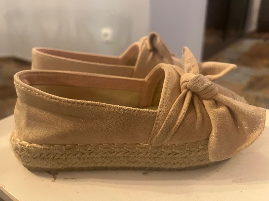 Еспадрили - бледо розово (32 номер)