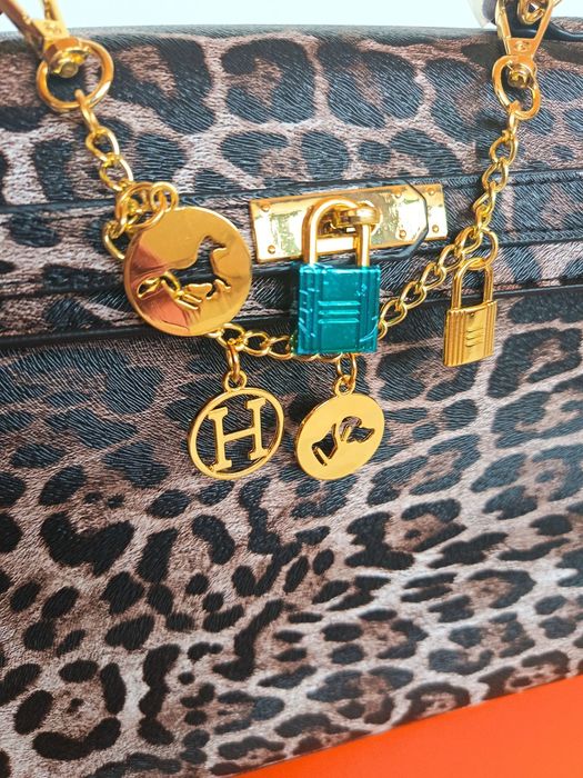 Sumka sotiladi Hermes Yangi