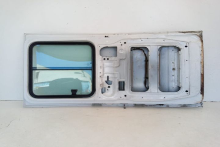 Usa dreapat spate cu geam Renault Master a 2-a generatie (facelift) s