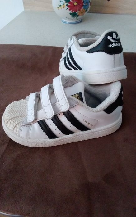 маратонки и  обувки