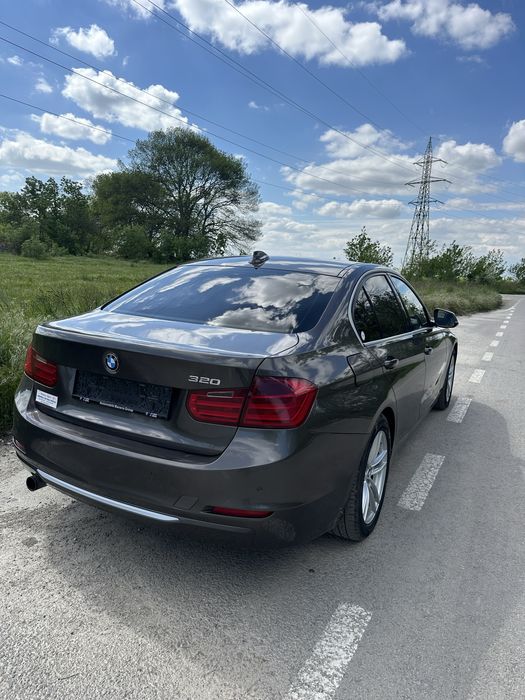 BMW Seria 3 320i ED 170CP 2013