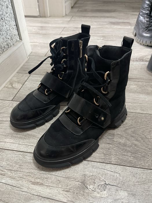 Продам обувь 10 000 Туруия