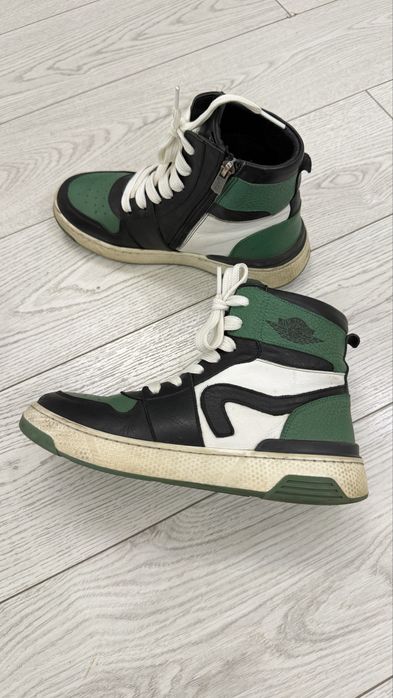 Детские кроссовки под Jordan