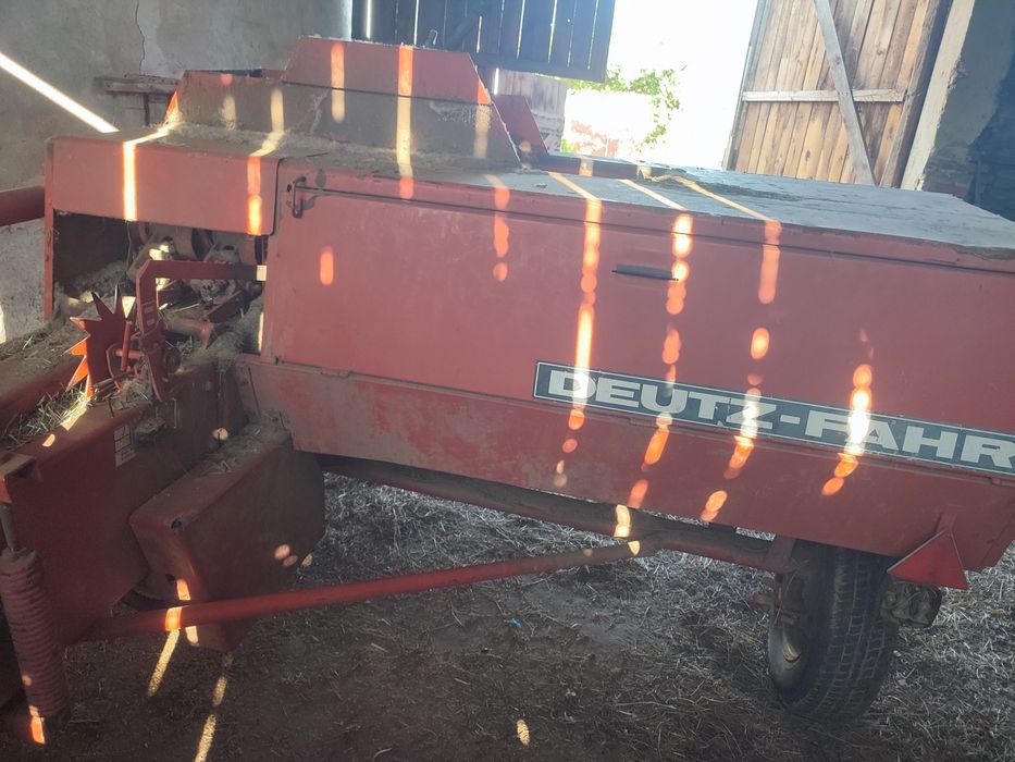 Presa Deutz fahr 440