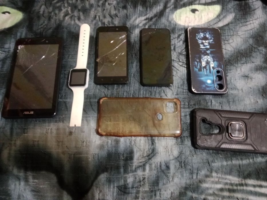 Продаю все по 500тг