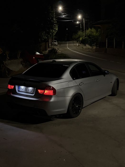 BMW 3 Series 0 — imagine 4