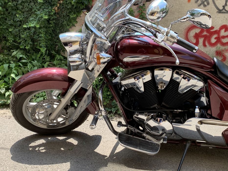 Honda / Хонда VT Interstate 1300 /2012 год. Перфектен.