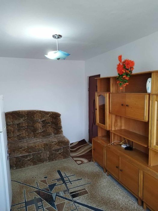 Vând  apartament cu 2 camere
