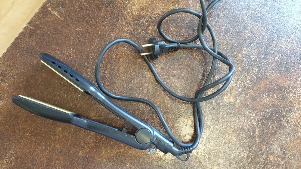 Продам выарямитель для волос