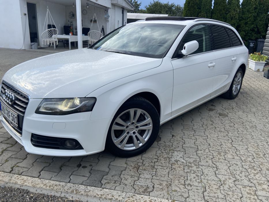 Audi A4 2010 Panoramic Side Assist Camera