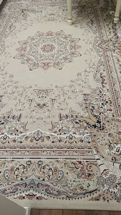Продаем Ковер, кілем