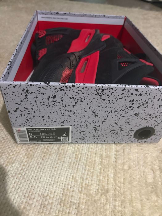 Jordan 4 Retro Red