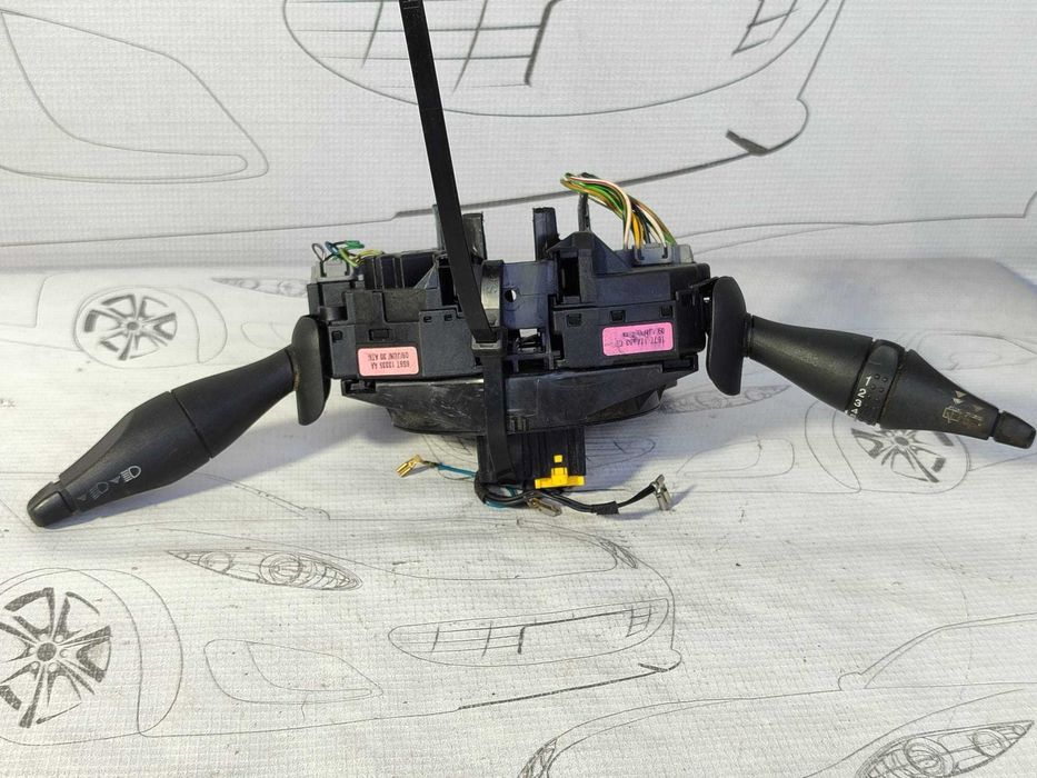 Ansamblu manete comenzi volan + spiră Ford Fusion 6S6T13335AA 2009 / [2002-2005] / (5B3)