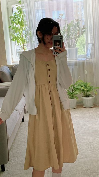 винтажное бежевое платье