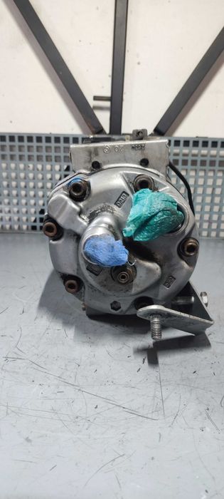 Compresor clima volkswagen vw passat B5 AFN cod 8D0260805D