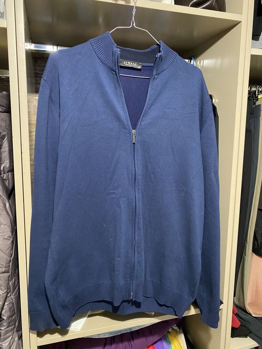 Продам мужские кофты джемперы