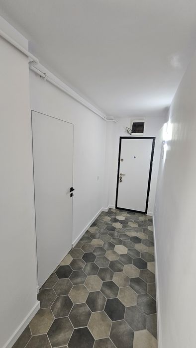 Apartament  de vanzare!