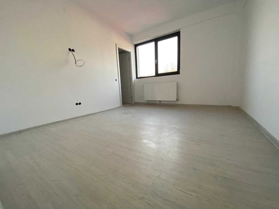 Vanzare/inchiriere imobil P+2 cu 10 garsoniere