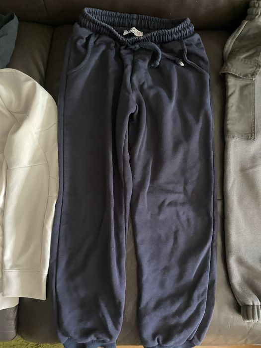 Суитшърт Nike , анцузи и дънки 134-140