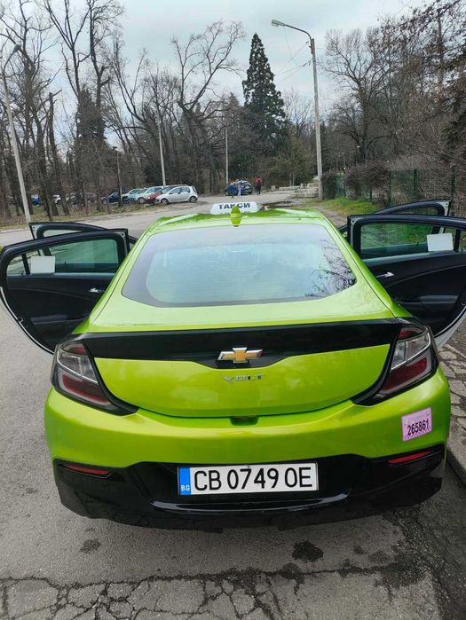 Такси под Аренда към Taxi Me,Chevrolet Volt Plug in Hybryd като чисто нов-65лв/33 евро на ден