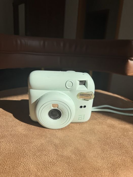 Фотокамера Instax mini 12
