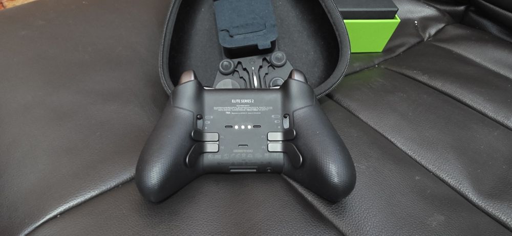Xbox Elite Series 2 Controller Stare Excelenta, Toate Accesoriile,