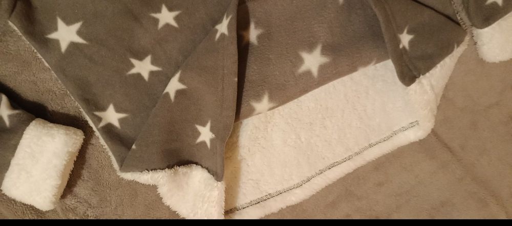 Pijama pufoasa, cadou frumos pentru Craciun