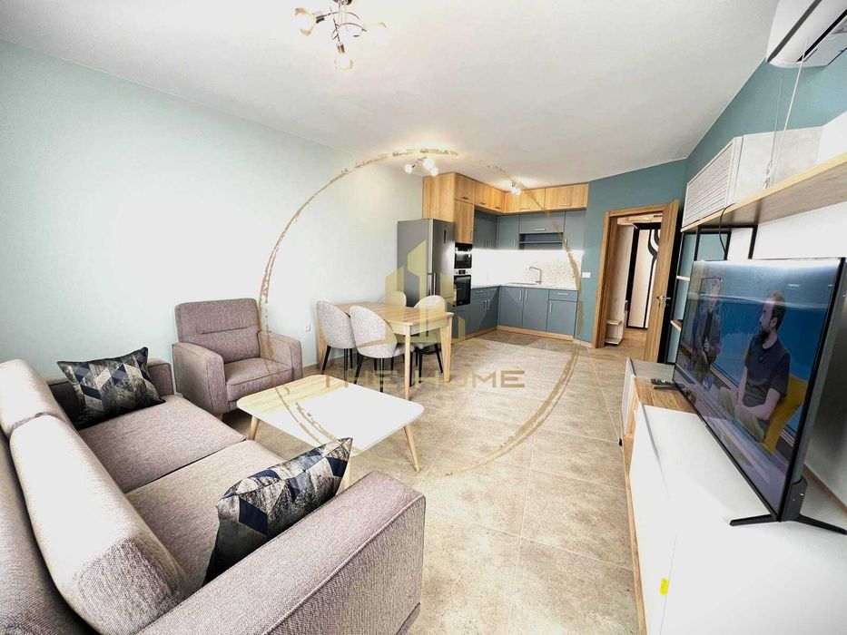 Дава се под наем Двустаен апартамент в Варна, Бриз - 60 кв.м за 1100 € - Снимка #1