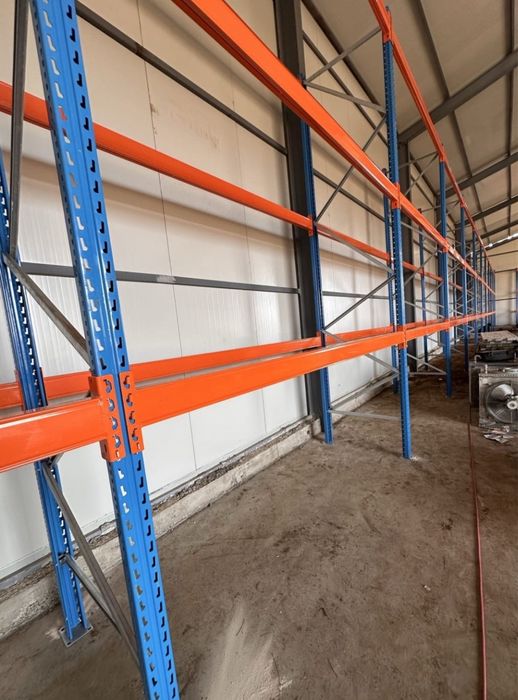 Rafturi metalice depozitare marfa