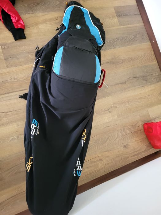 Продавам парапланер UP KIBO 2