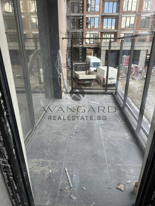 Продава се Тристаен апартамент в Пловдив, Кършияка - 122 кв.м за 1469 €/кв.м - Снимка #6