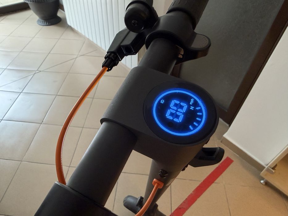 Trotineta Scuter Electric Denver 25KM/H 350 Wati Ca Noua