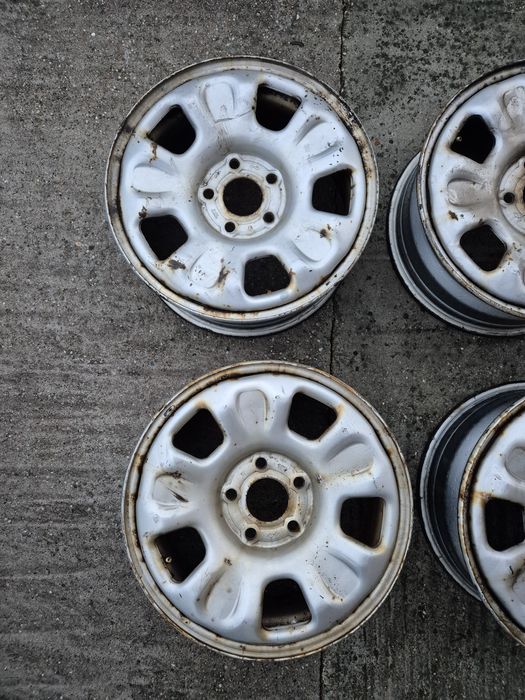 Jante Duster R16 5x114,3