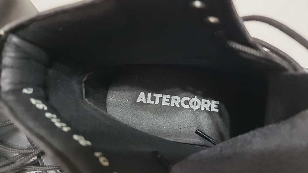 Ghete envogue full piele naturala ALTERCORE marimea 37, zero km