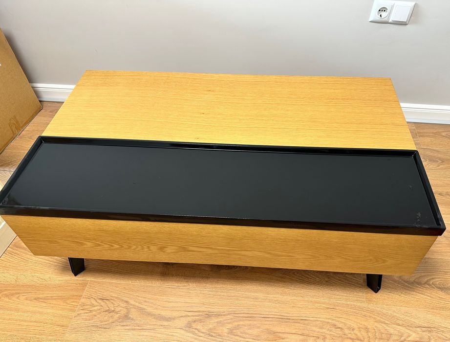 Холна масичка нова