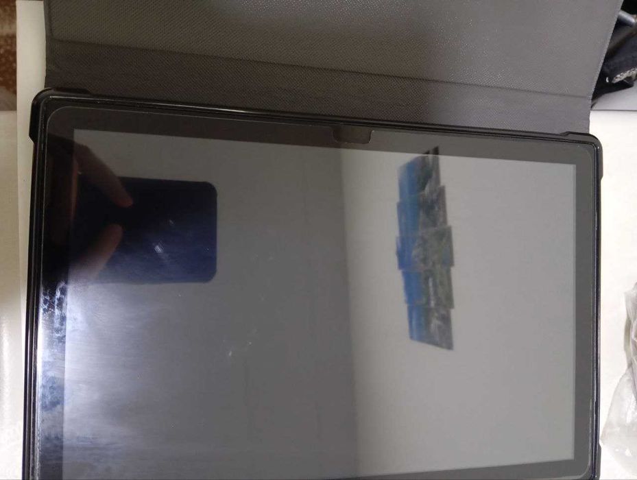 Планшет сотилади. Деярли янги.