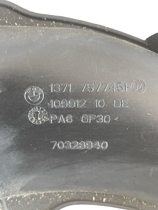 Conducta Admisie Aer Bmw 7 V F01, F02, F03, F04 2008 - 2015 4.5I Hybri