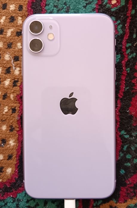 Iphone 11 ideal holatda
