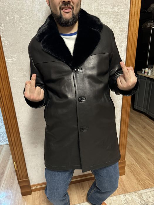 Продам мужскую дубленку