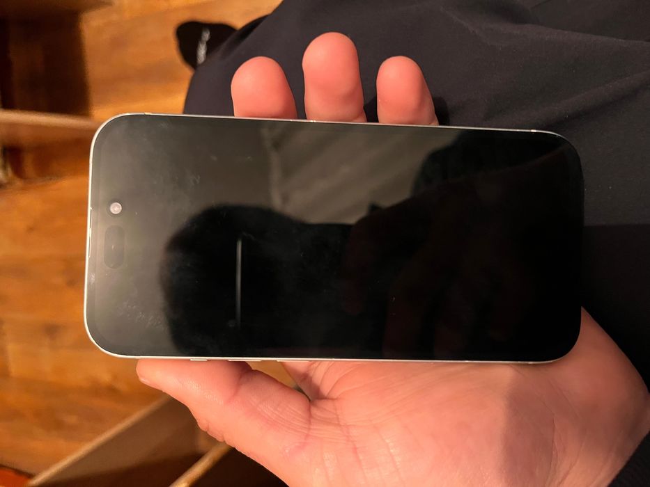 Айфон 15 Продом Сурошно