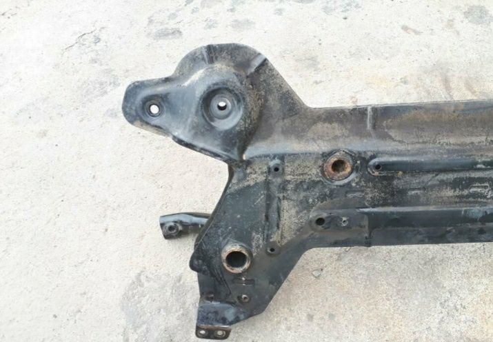 Подрамник Лада веста оригинал