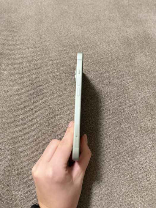 Iphone 15 Green пълен к-т