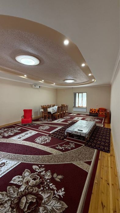 Уй сотилади, Шахар марказида,  7 сотох 2 каватли 10 хоналик