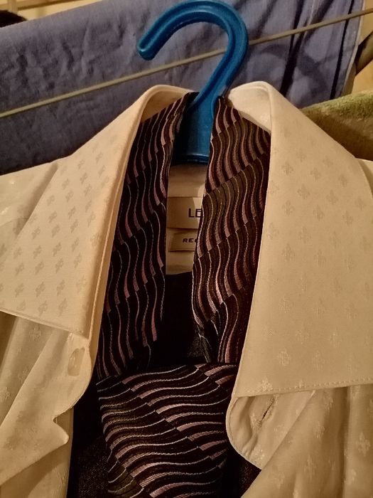 Костюм комплект новый смокинг